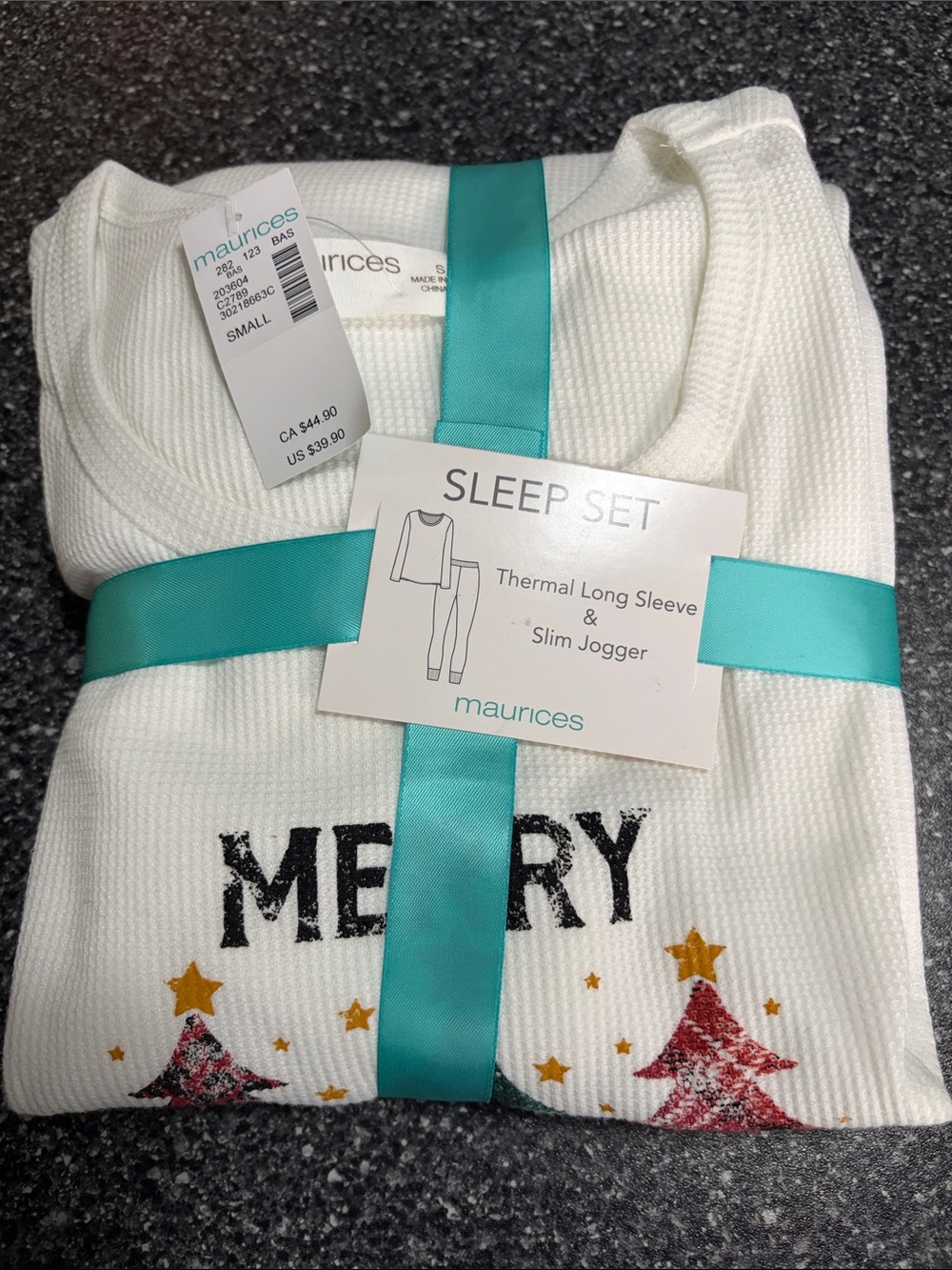 Maurices White Thermal Sleep Set with Teal Ribbon and Festive Accents